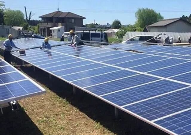 30 à 50 ans de vie cadre en aluminium de panneau solaire avec une résistance élevée à la corrosion